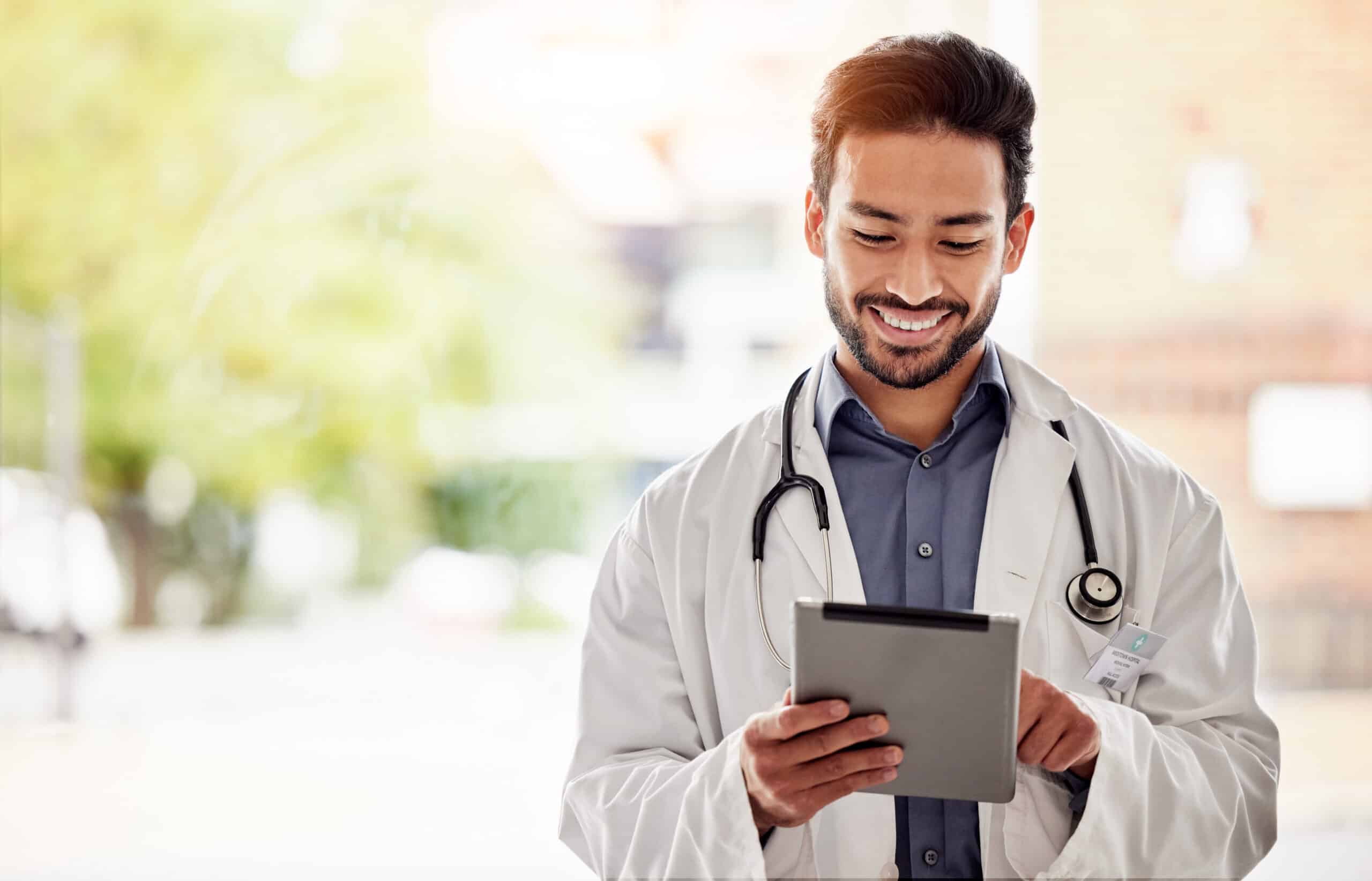 An endovascular clinician enjoys the benefits of 1st Providers Choice’s EMR software with integrated PACS.